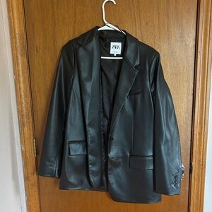 Zara Black Faux Leather Blazer - Tailored Single-Breasted